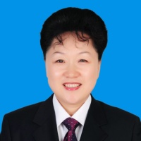 梁芳